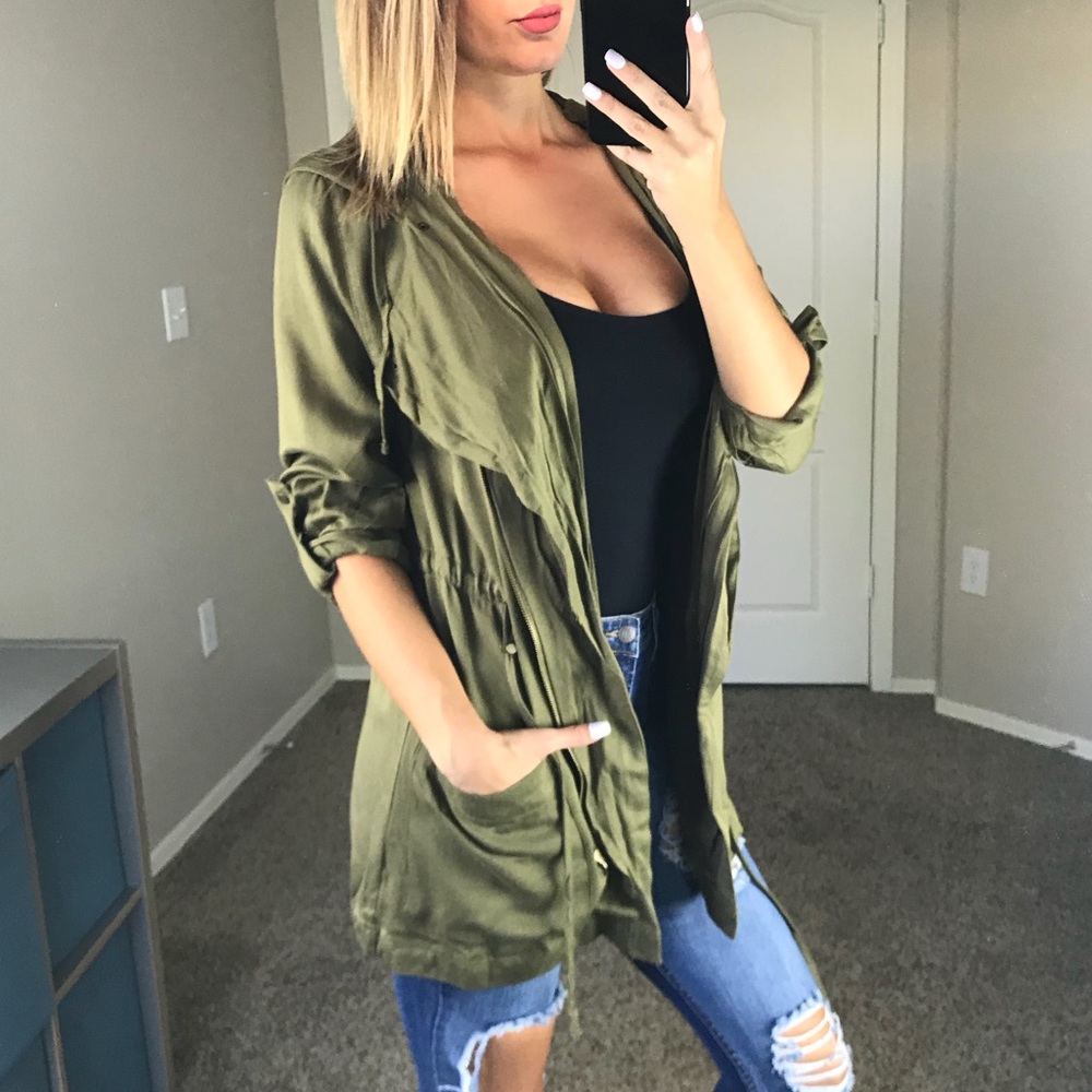 Last1-Olive Hooded Jacket- - Picture 2 of 6